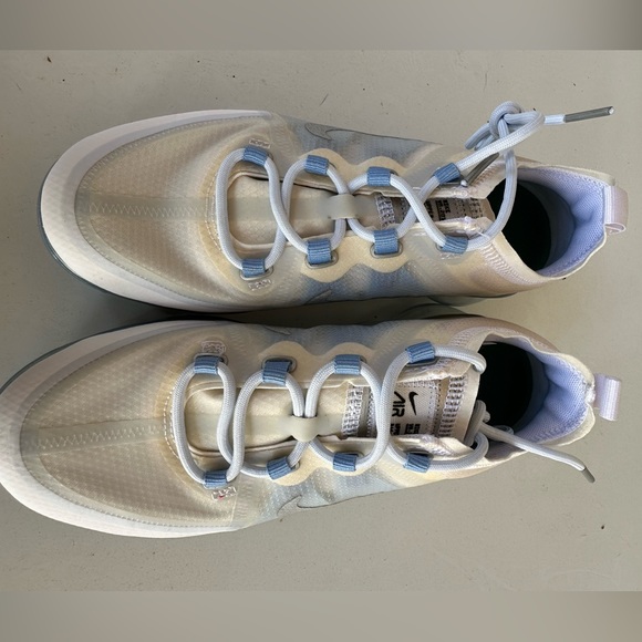 Nike Women’s Vapormax 2019 - Picture 5 of 8